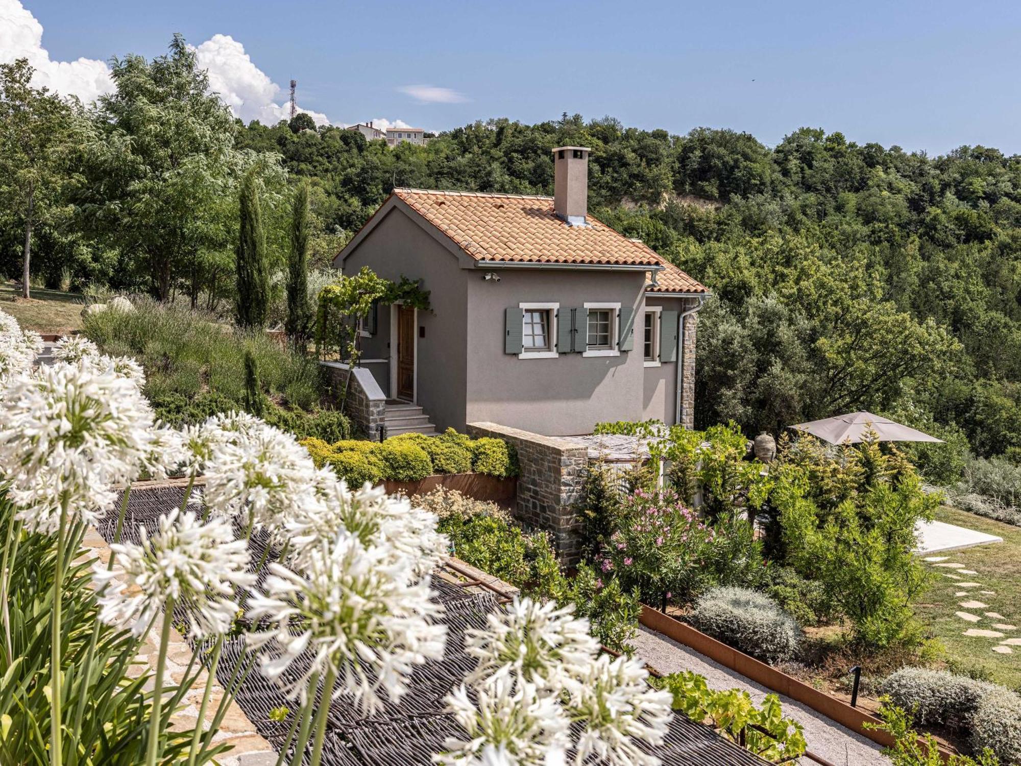 San Canzian Hotel & Residences - Small Luxury Hotels Of The World Buje Bagian luar foto