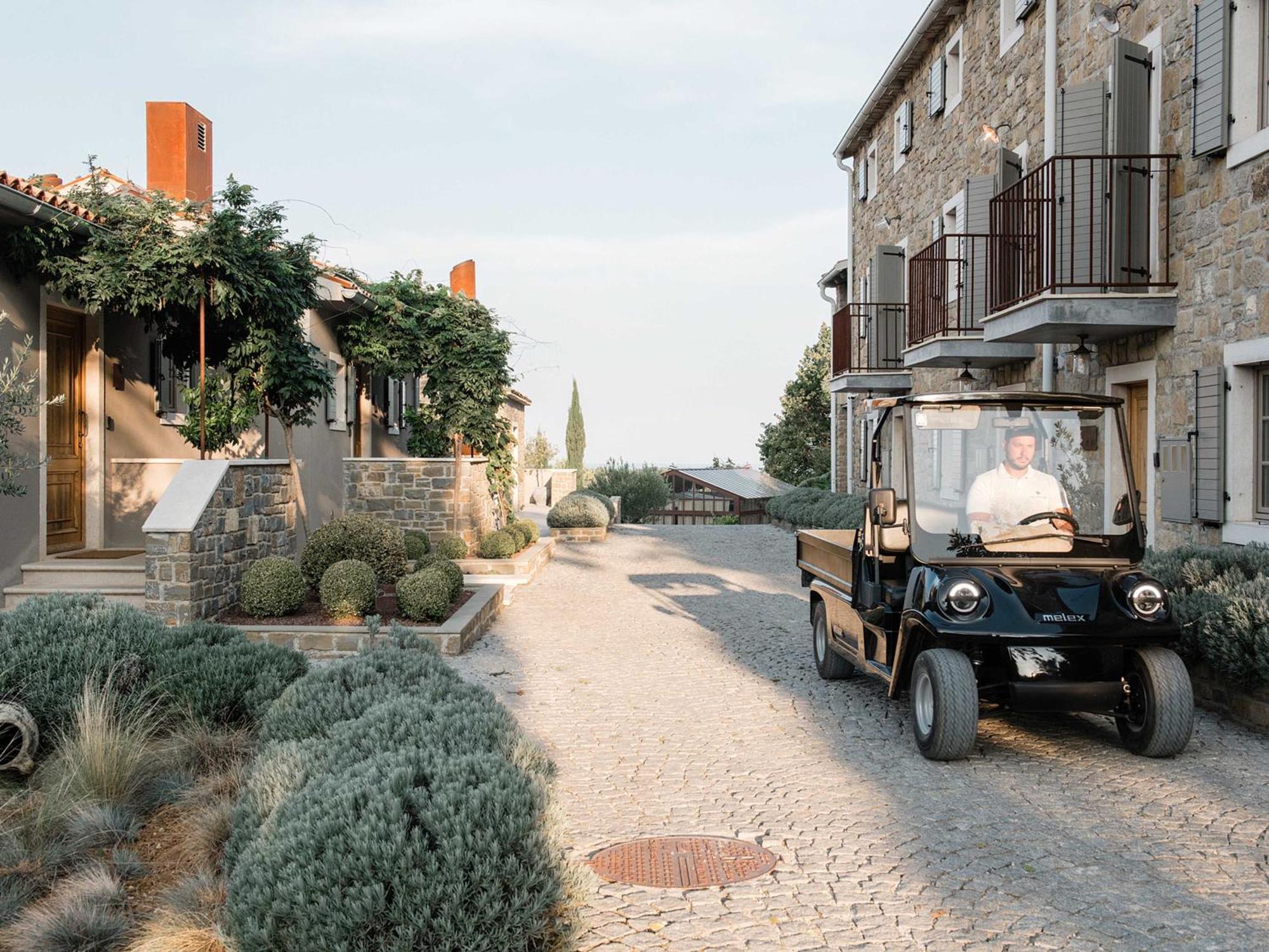 San Canzian Hotel & Residences - Small Luxury Hotels Of The World Buje Bagian luar foto
